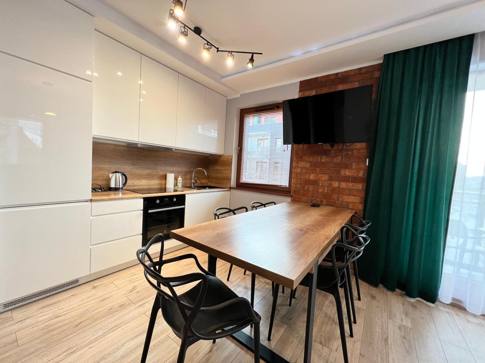 Stylish Apartment Oldtown Riverview Balcony 그단스크 외부 사진